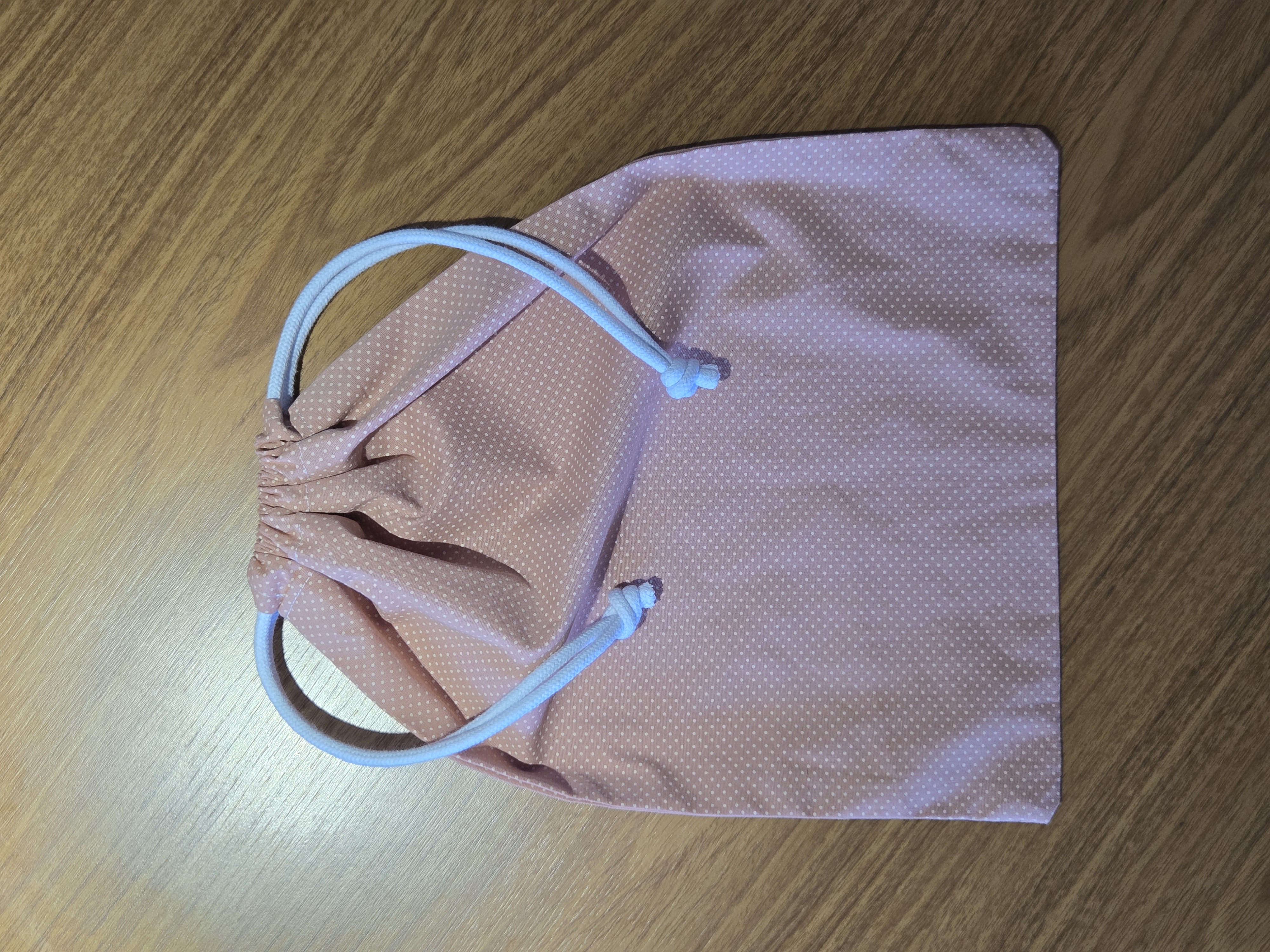 Bolsa de corda fechada