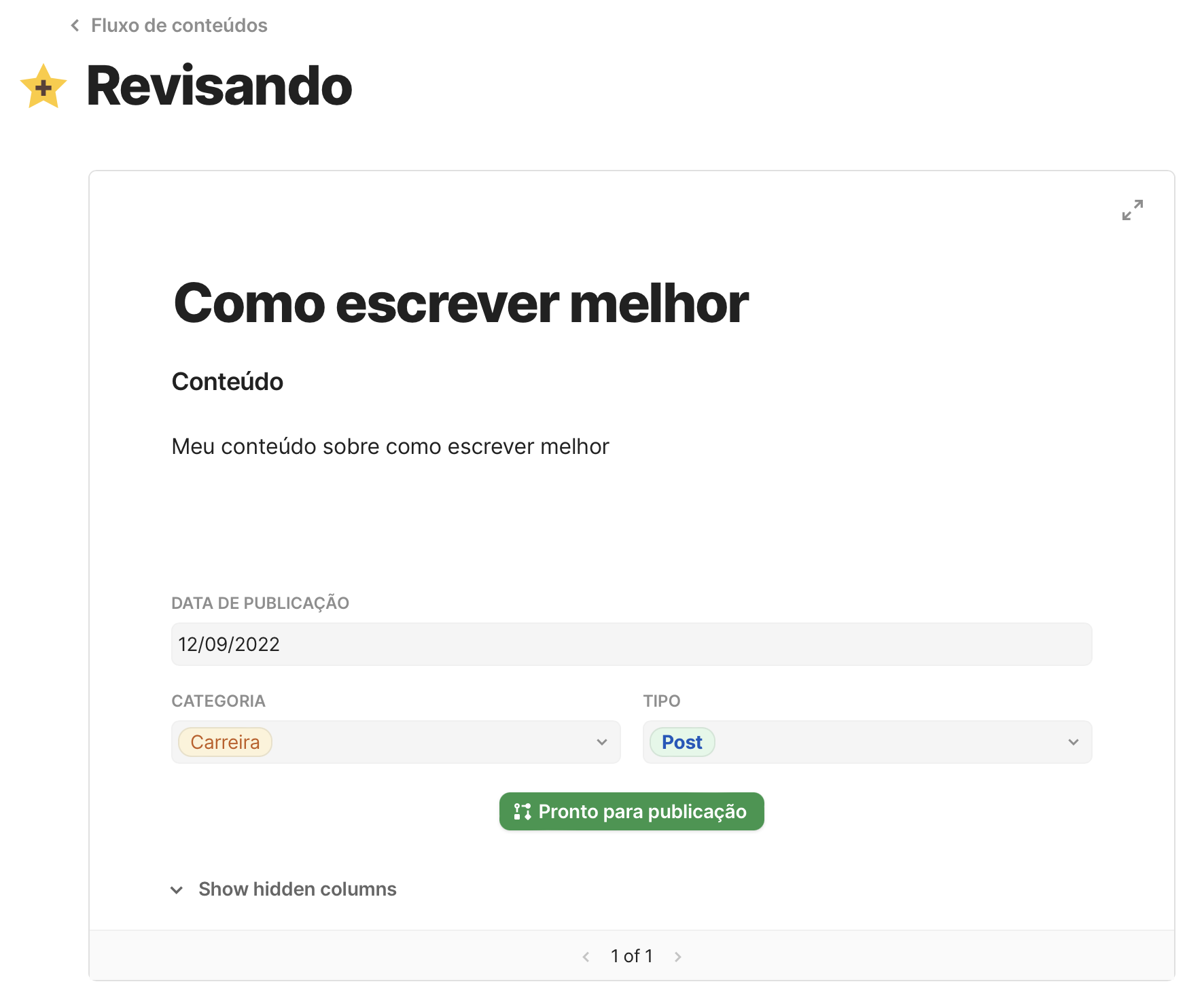 Print da página "Revisando" exibindo um exemplo de conteúdo na visão de Details com o foco em um único post por vez